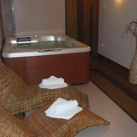 Hotel Raztoka 3*